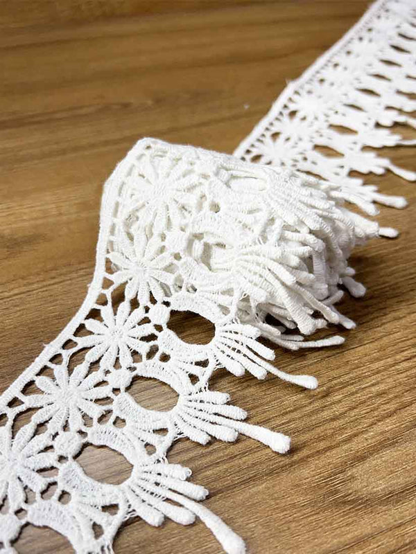 Dyeable Guipure Embroidery Lace.